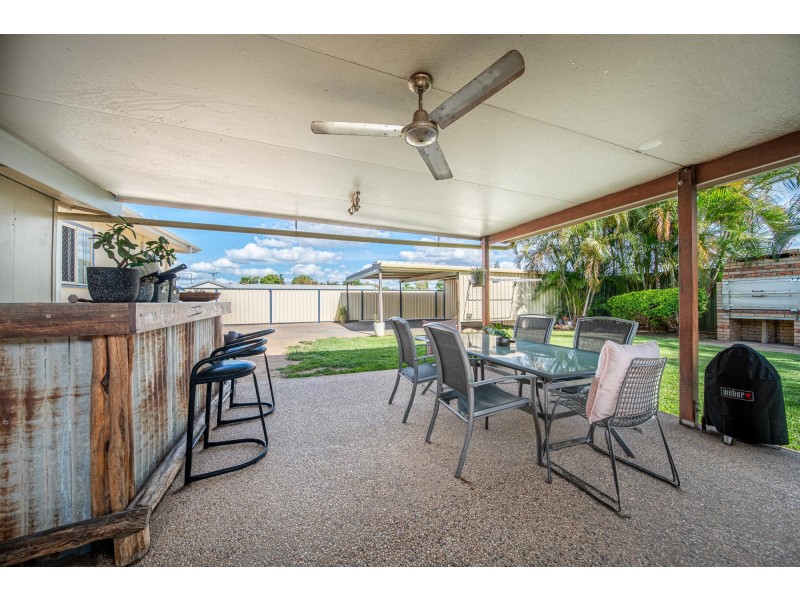 10 Topaz Street, Emerald QLD 4720