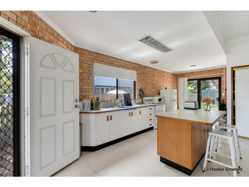 14 Alamein Drive, Emerald QLD 4720