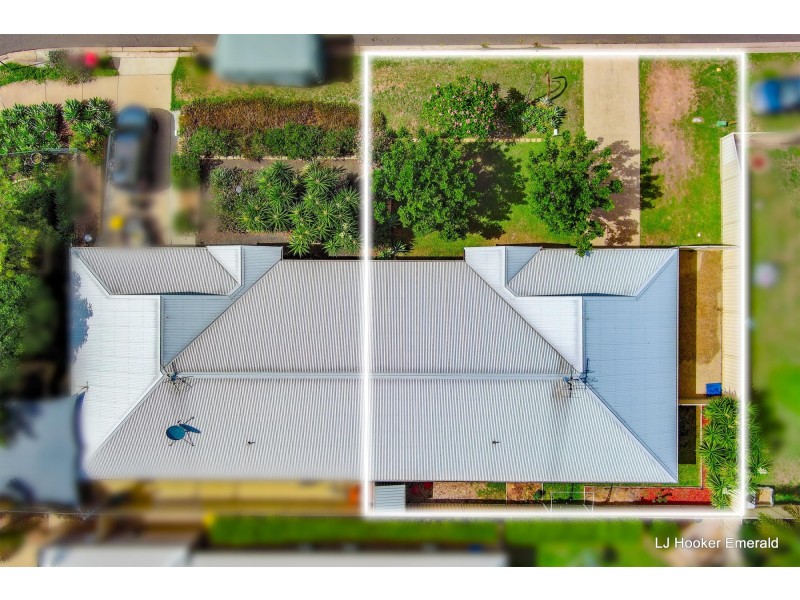 1/3 Duroux Street, Emerald QLD 4720