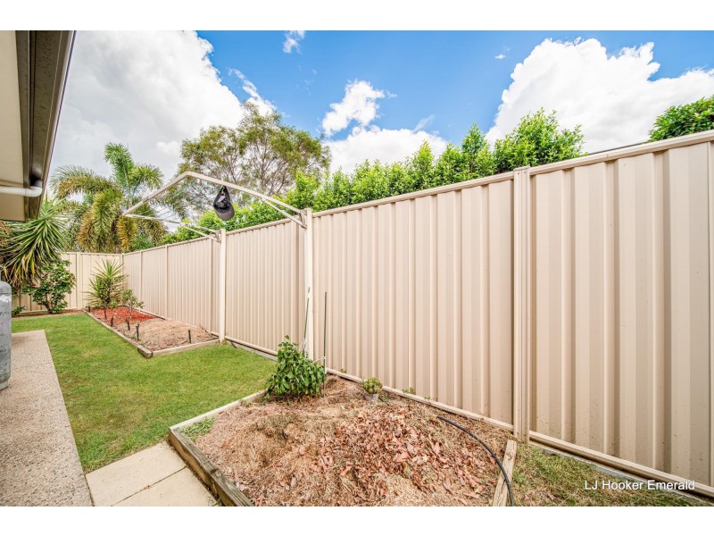 1/3 Duroux Street, Emerald QLD 4720