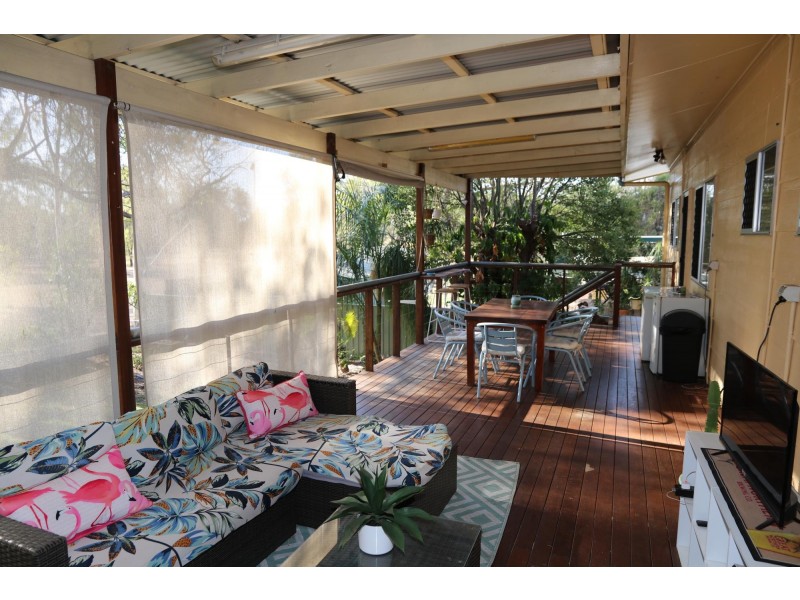 10 Pryor Place, Emerald QLD 4720