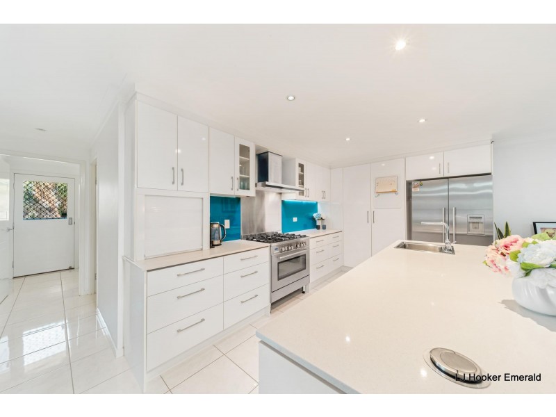 21 Birch Drive, Emerald QLD 4720