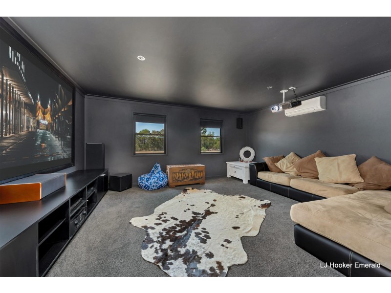 21 Birch Drive, Emerald QLD 4720