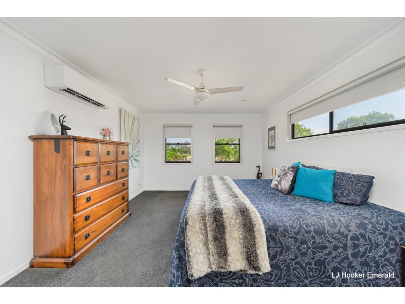 21 Birch Drive, Emerald QLD 4720