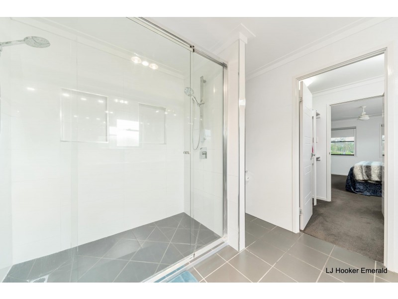 21 Birch Drive, Emerald QLD 4720