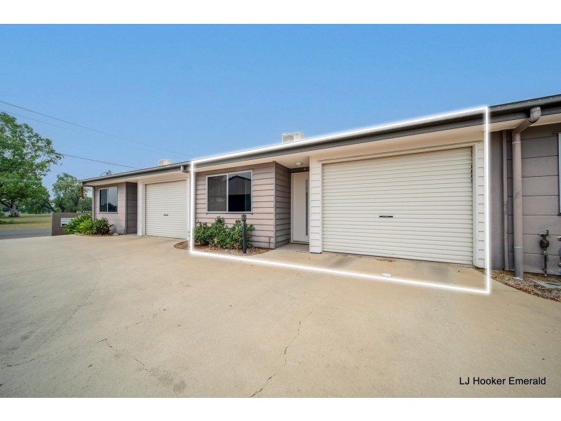 4/15-17 Roberts Street, Emerald QLD 4720