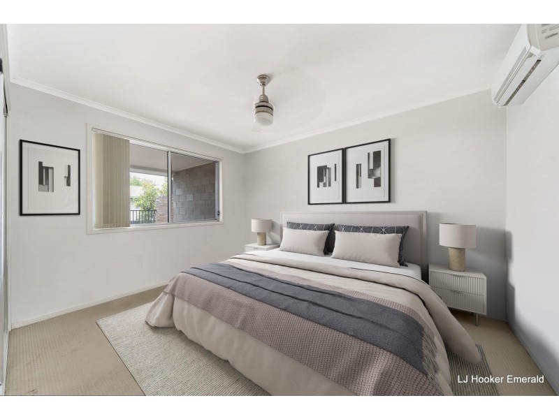 4/15-17 Roberts Street, Emerald QLD 4720