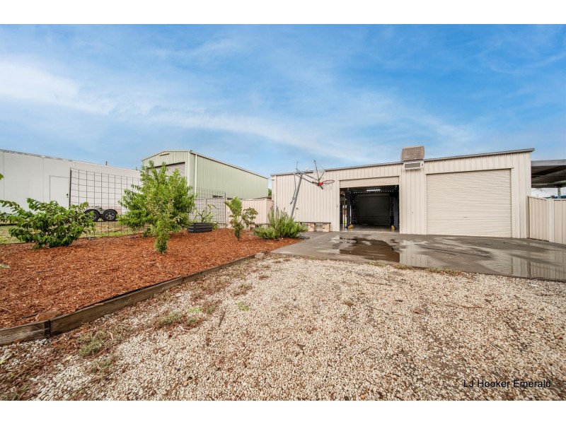 4 Colden Place, Emerald QLD 4720