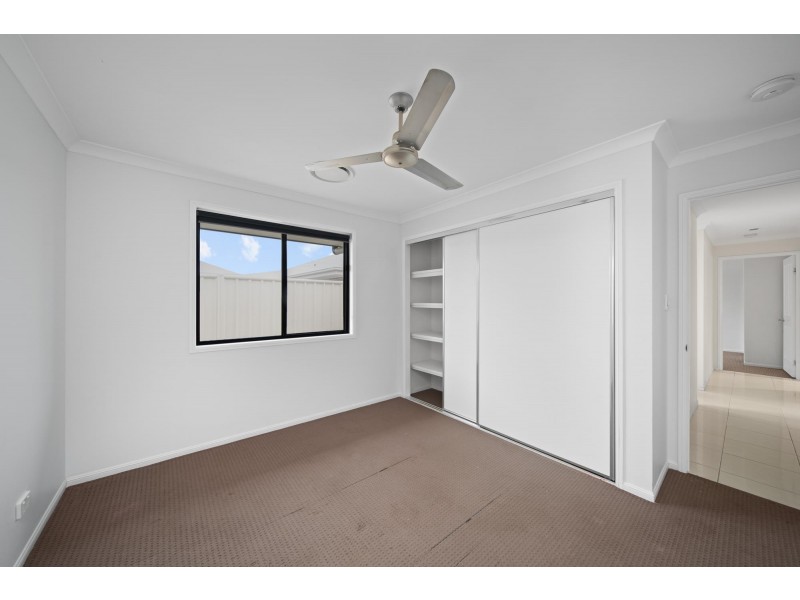 12 Sewell Street, Emerald QLD 4720