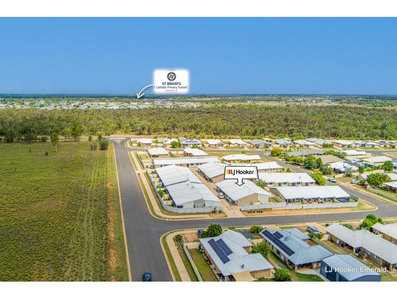 14/8 Hillcrest Street, Emerald QLD 4720