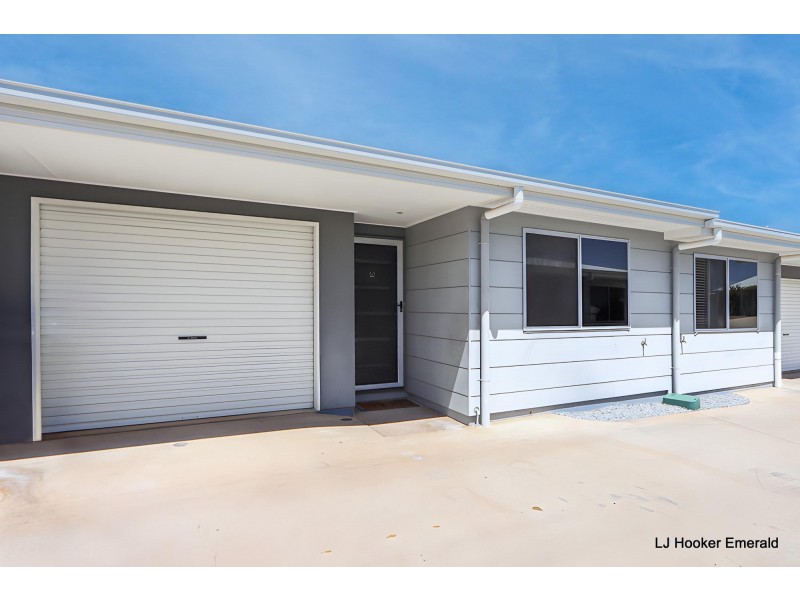 14/8 Hillcrest Street, Emerald QLD 4720