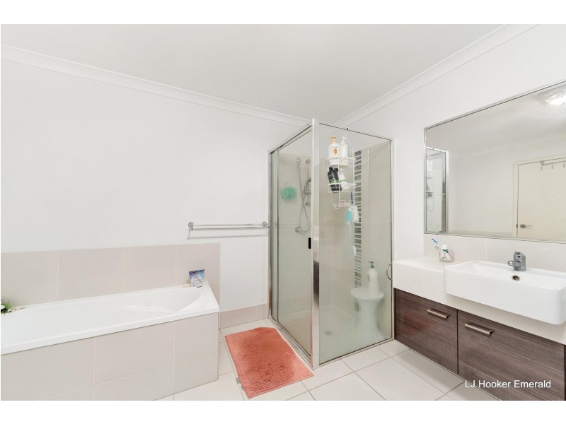 14/8 Hillcrest Street, Emerald QLD 4720