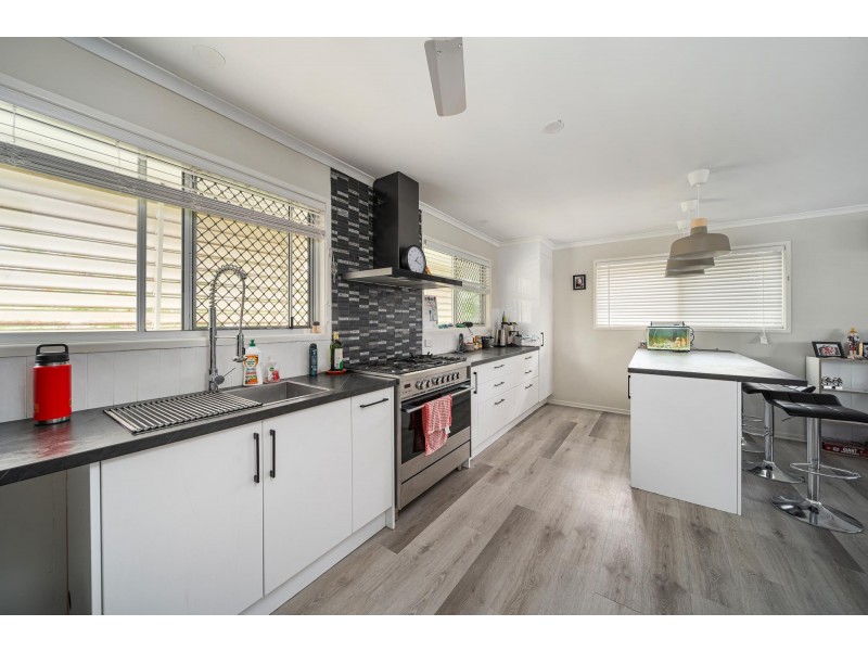 6 Gladstone Street, Emerald QLD 4720