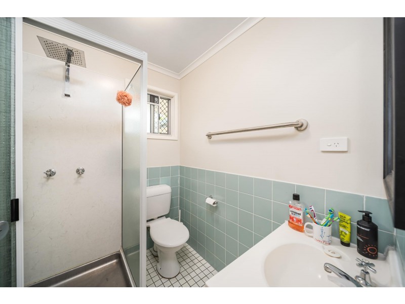 6 Gladstone Street, Emerald QLD 4720