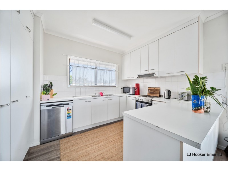 50 Loch Street, Emerald QLD 4720