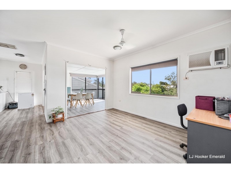 50 Loch Street, Emerald QLD 4720