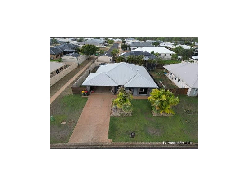 15 Maranda Street, Emerald QLD 4720
