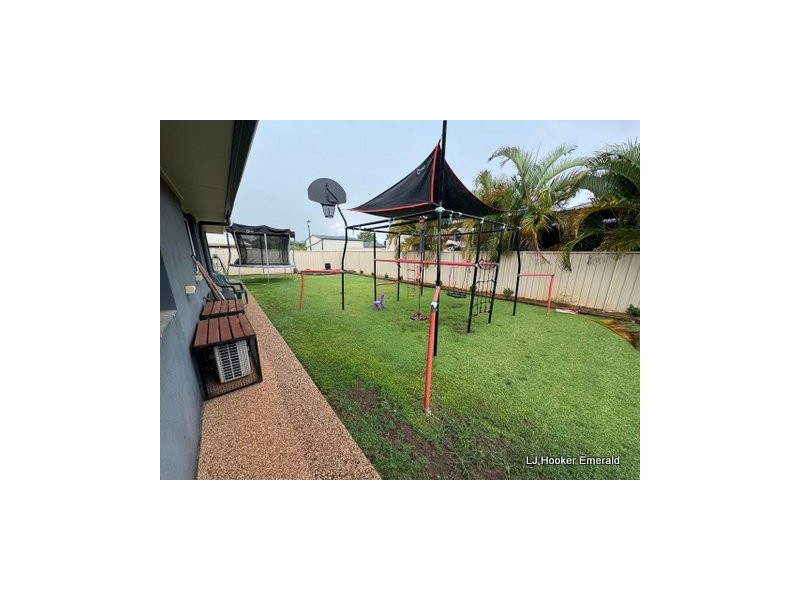 15 Maranda Street, Emerald QLD 4720