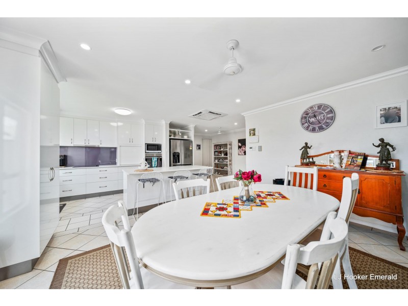 3 Kurrajong Close, Emerald QLD 4720