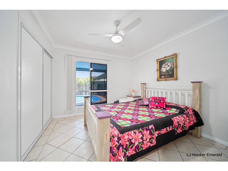 3 Kurrajong Close, Emerald QLD 4720