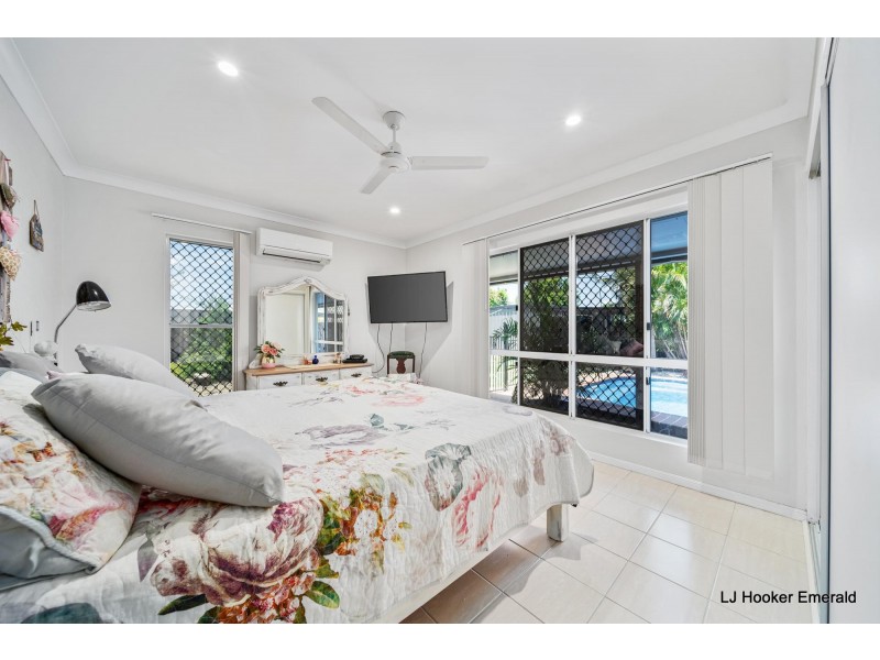 3 Kurrajong Close, Emerald QLD 4720