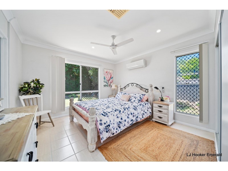 3 Kurrajong Close, Emerald QLD 4720