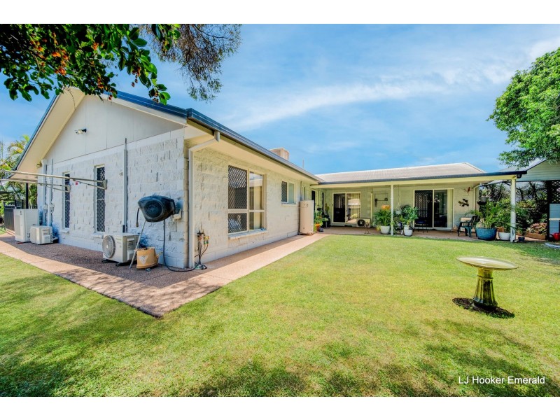 3 Kurrajong Close, Emerald QLD 4720