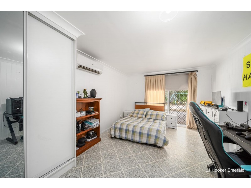 22 Roseanne Road, Emerald QLD 4720