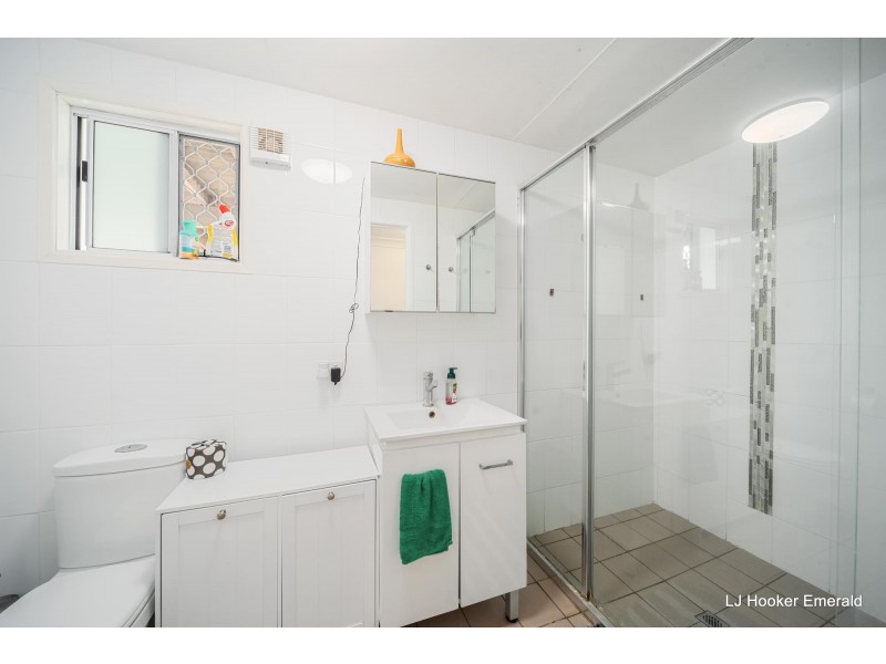 22 Roseanne Road, Emerald QLD 4720