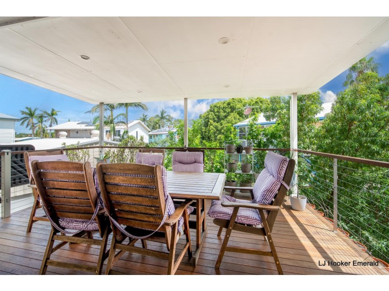 22 Roseanne Road, Emerald QLD 4720