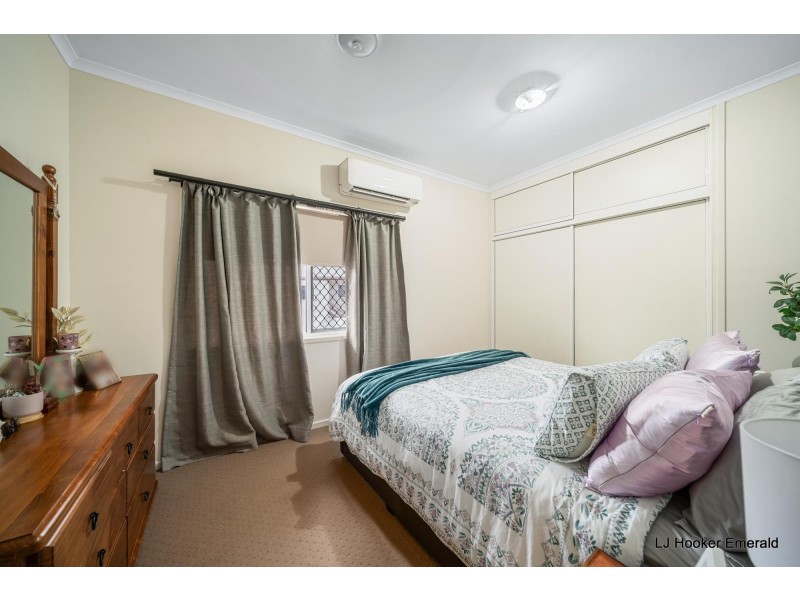 22 Roseanne Road, Emerald QLD 4720