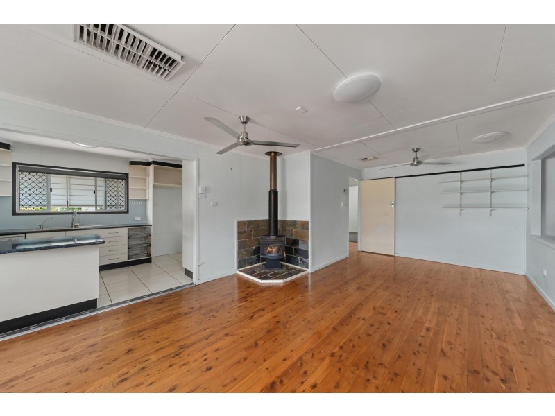 4 Zircon Avenue, Emerald QLD 4720