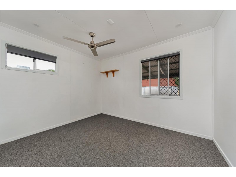 4 Zircon Avenue, Emerald QLD 4720