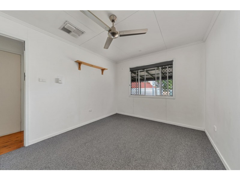 4 Zircon Avenue, Emerald QLD 4720