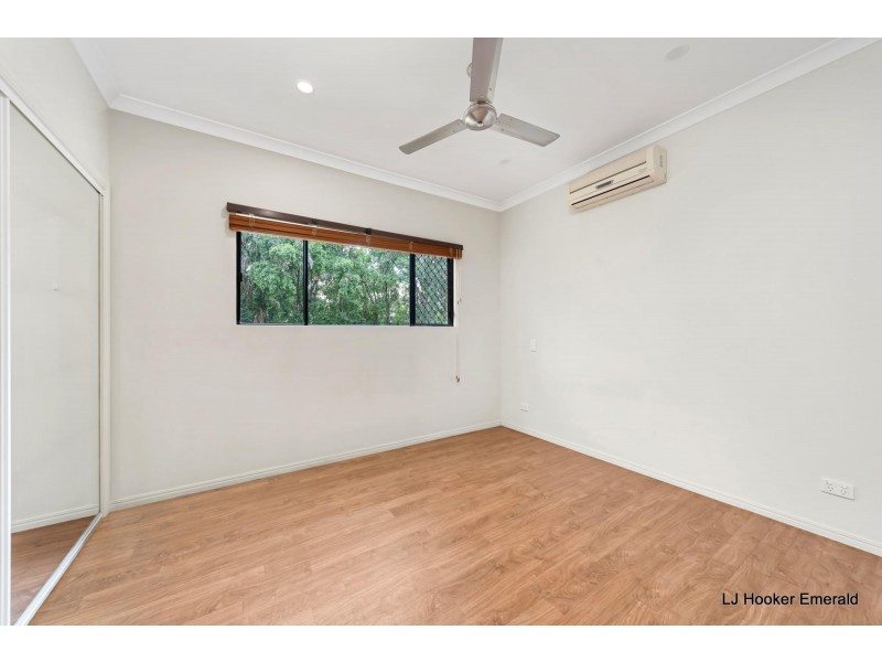 2/20 Riverview Street, Emerald QLD 4720