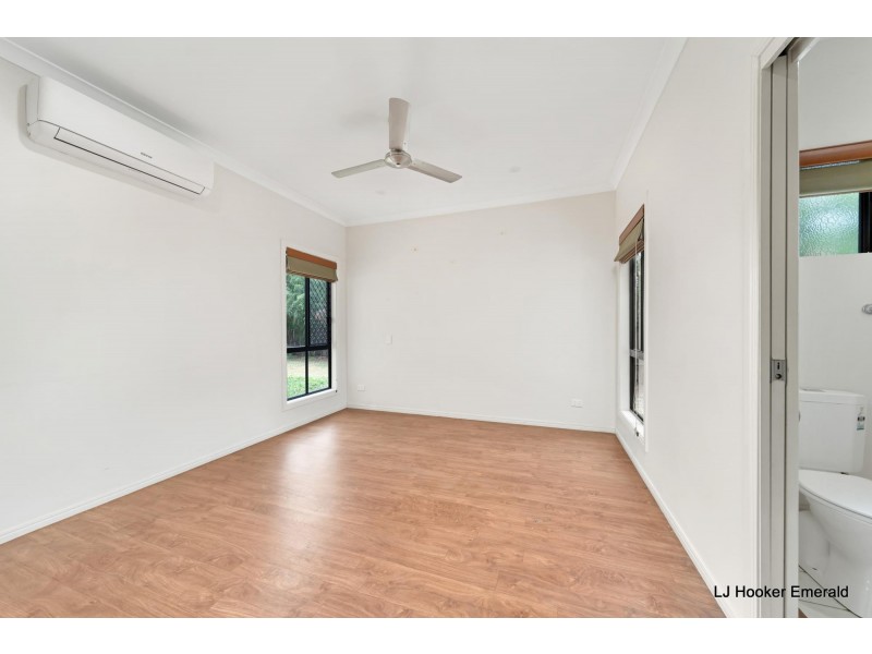 2/20 Riverview Street, Emerald QLD 4720