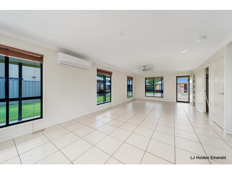 13/68 Moody Street, Emerald QLD 4720