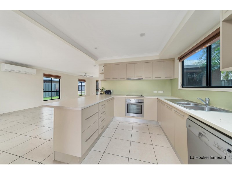 13/68 Moody Street, Emerald QLD 4720