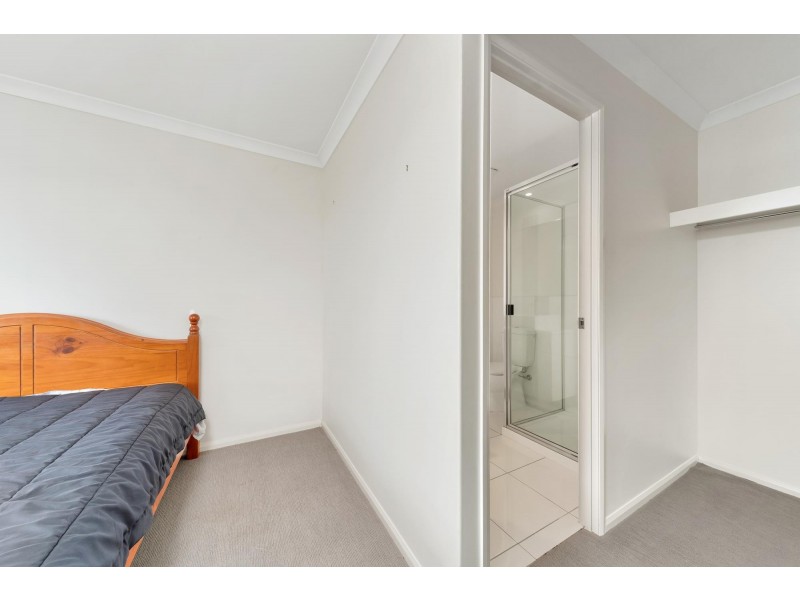 4/44 Lakeside Drive, Emerald QLD 4720