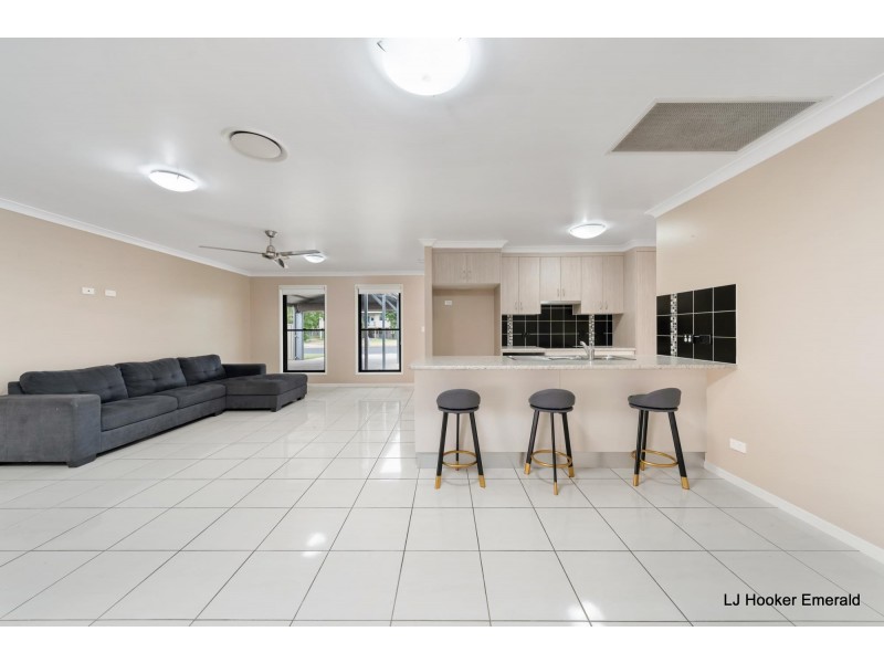 144 Opal Street, Emerald QLD 4720