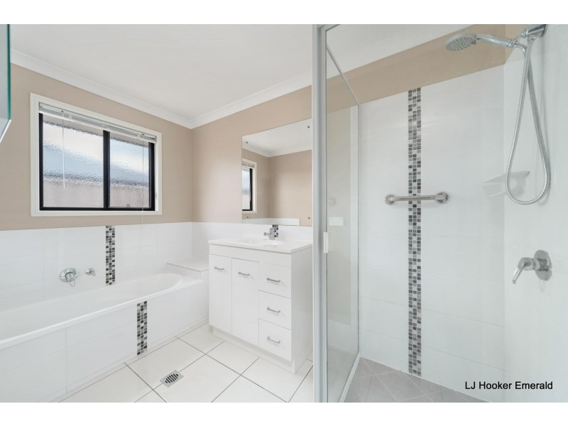 144 Opal Street, Emerald QLD 4720