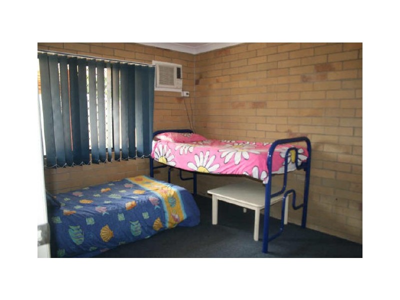 8/6 Clark Drive, Emerald QLD 4720