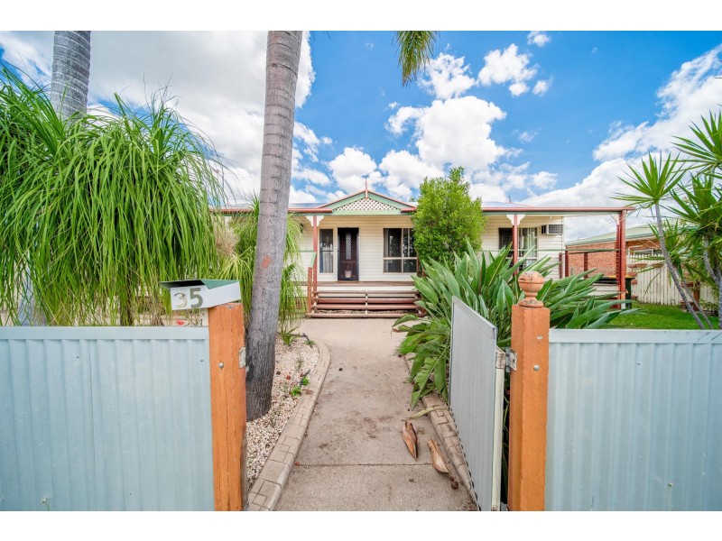 35 Barry Street, Emerald QLD 4720