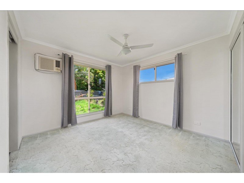 35 Barry Street, Emerald QLD 4720