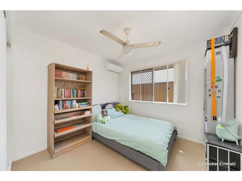 7 Hillcrest Street, Emerald QLD 4720