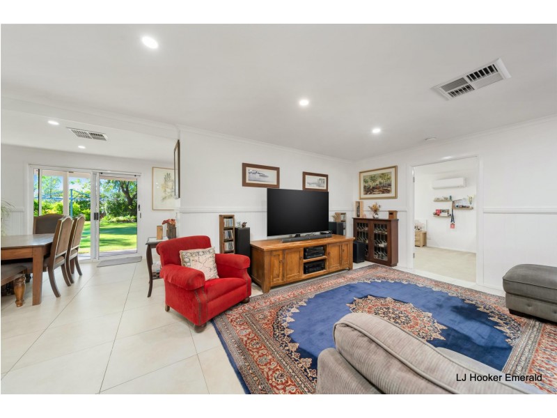 9 Quinn Street, Emerald QLD 4720