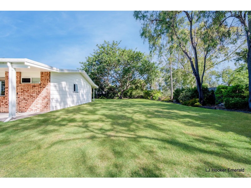 9 Quinn Street, Emerald QLD 4720