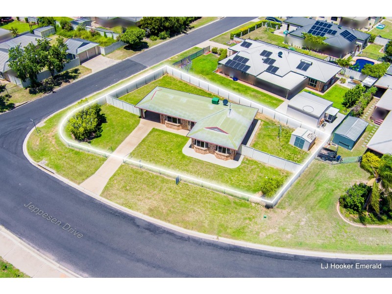 15 Jeppesen Drive, Emerald QLD 4720