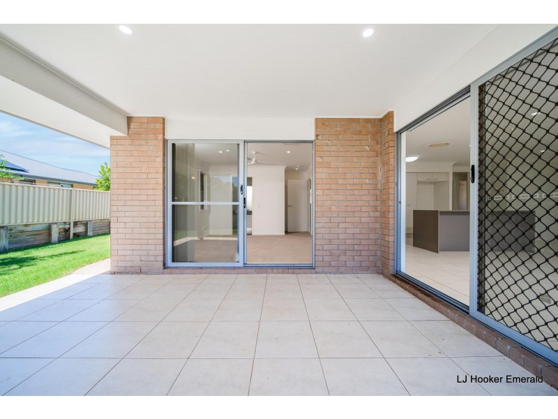 11 Maranda Street, Emerald QLD 4720