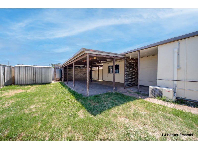 19 Sapphire Avenue, Emerald QLD 4720